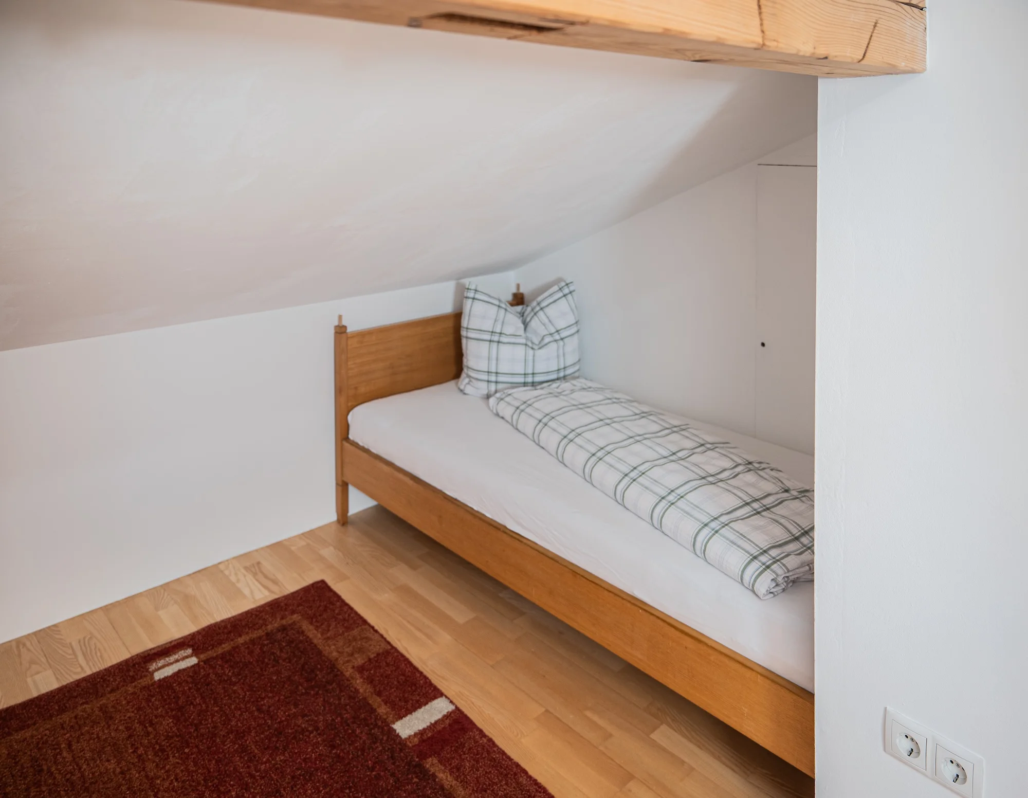 Zwei Einzelbetten Schlafzimmer Ferienwohnung Bregenzerwald